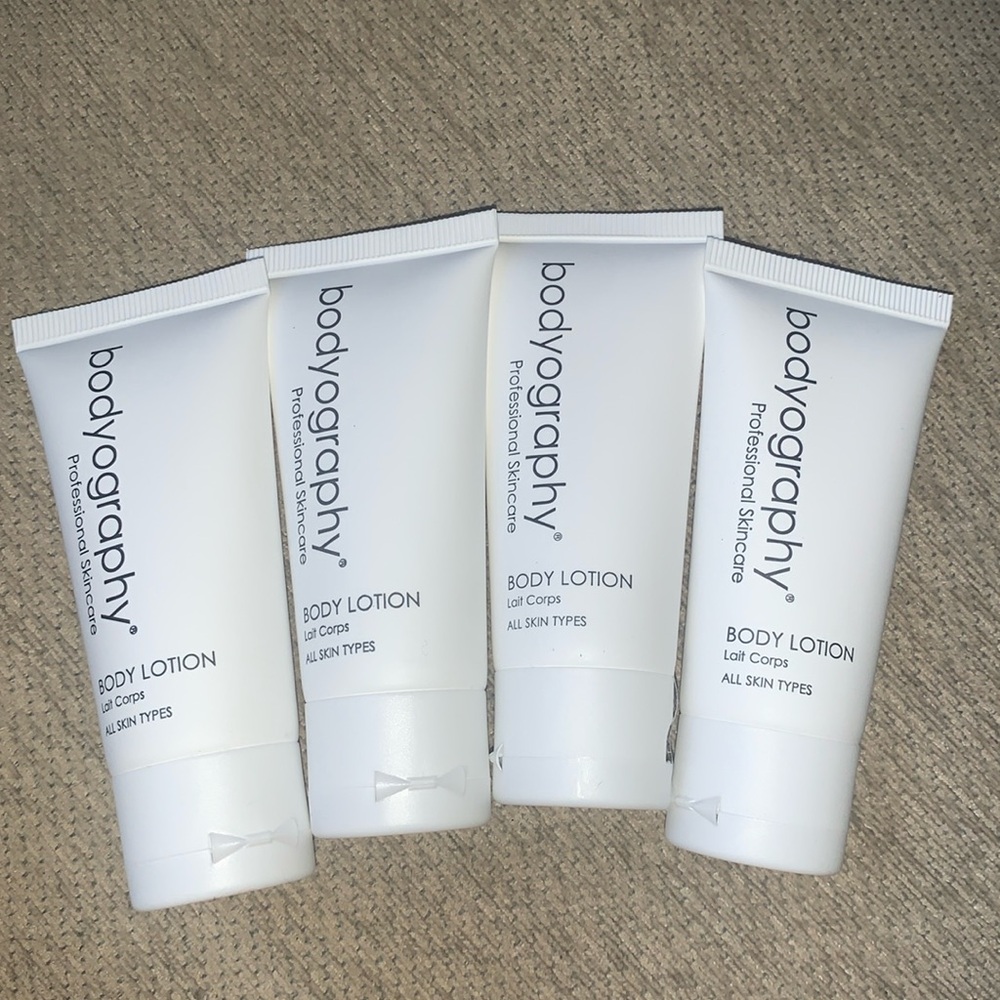 4x NEW BODYOGRAPHY PROFESSIONAL SKINCARE LOTION, 1.4oz